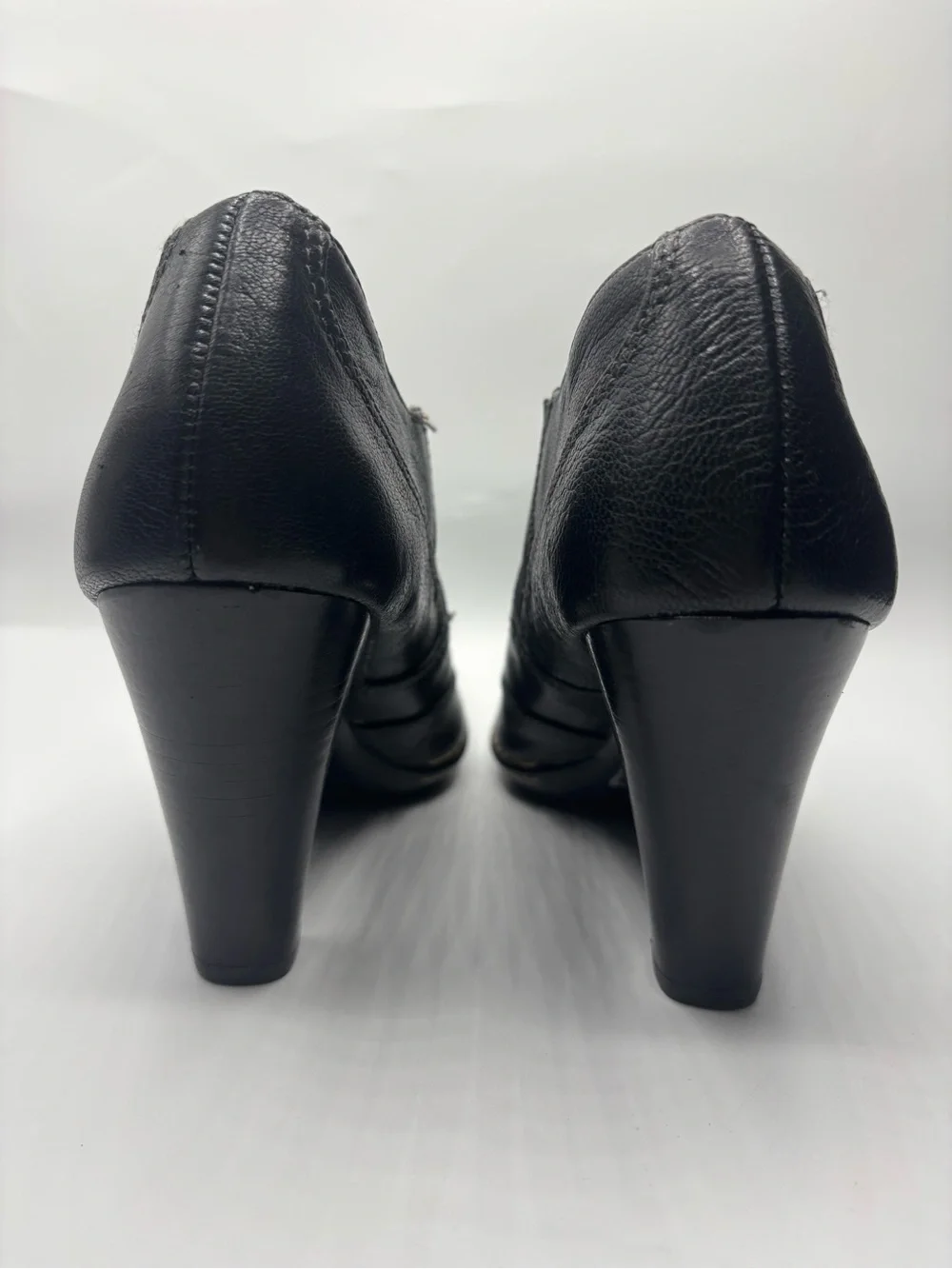 Sofft Simola Black Leather Chelsea Bootie Block Heel Boots Sz 7.5M Western Boho